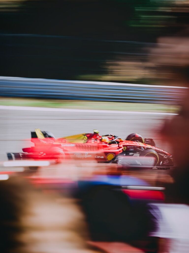 Кои производители получават най-много права от FIA